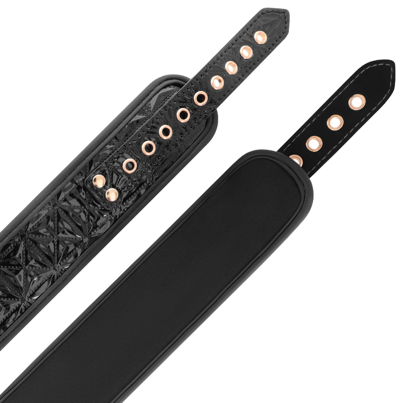 BEGME - COLLIER BLACK EDITION AVEC CHAÎNES ET PINCES À TÉTONS DOUBLÉES DE NÉOPRÈNE