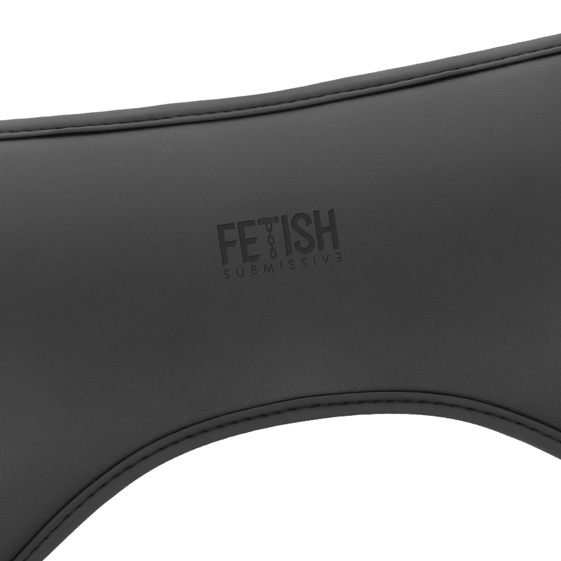 FETISH SOUMIS CYBER STRAP - HARNAIS AVEC GODEMICHET TÉLÉCOMMANDÉ TECHNOLOGIE WATCHME L