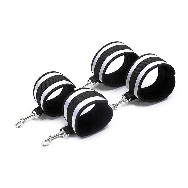 OHMAMA FETISH - GREY DOLLS HANDCUFFS