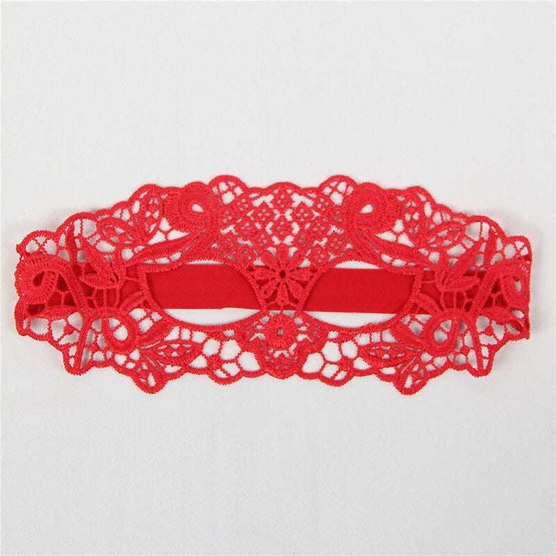 QUEEN LINGERIE - ANTIFAZ DE ENCAJE ROJO