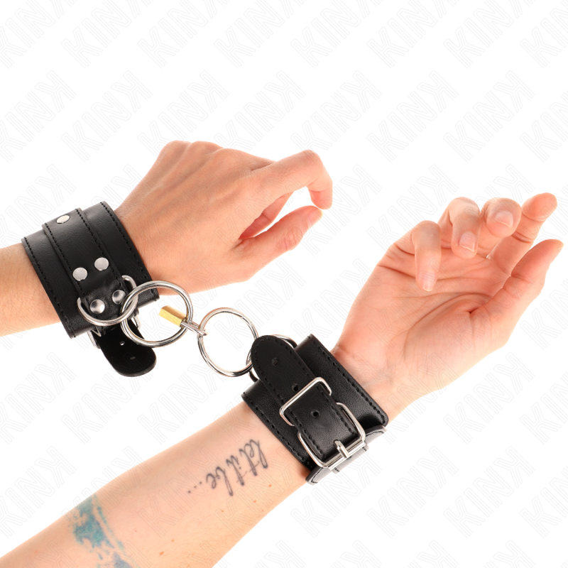 KINK - MENOTTES AVEC ANNEAUX À CENDRE NOIRE VERROUILLABLES RÉGLABLES 20-28 CM X 5.5 CM