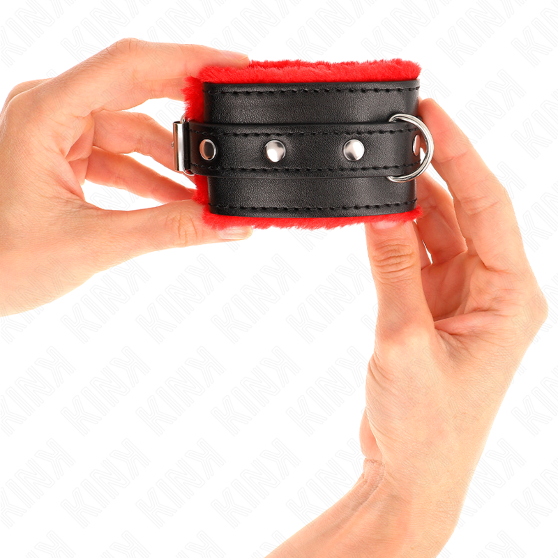 KINK - MENOTTES MATELASSÉES PREMIUM ROUGES AVEC SANGLE NOIRE AJUSTABLE 17-29 CM X 6 CM