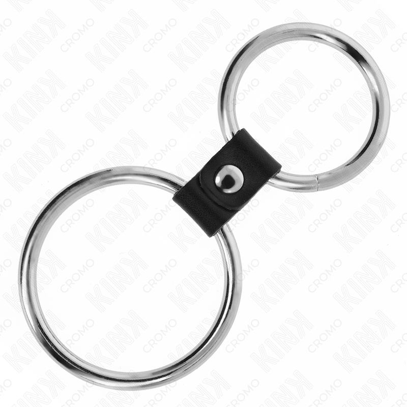 KINK - ANNEAU PÉNIS DOUBLE MÉTAL 3.7 CM À 5 CM RELIÉS PAR SANGLE SIMILICUIR MODÈLE 1