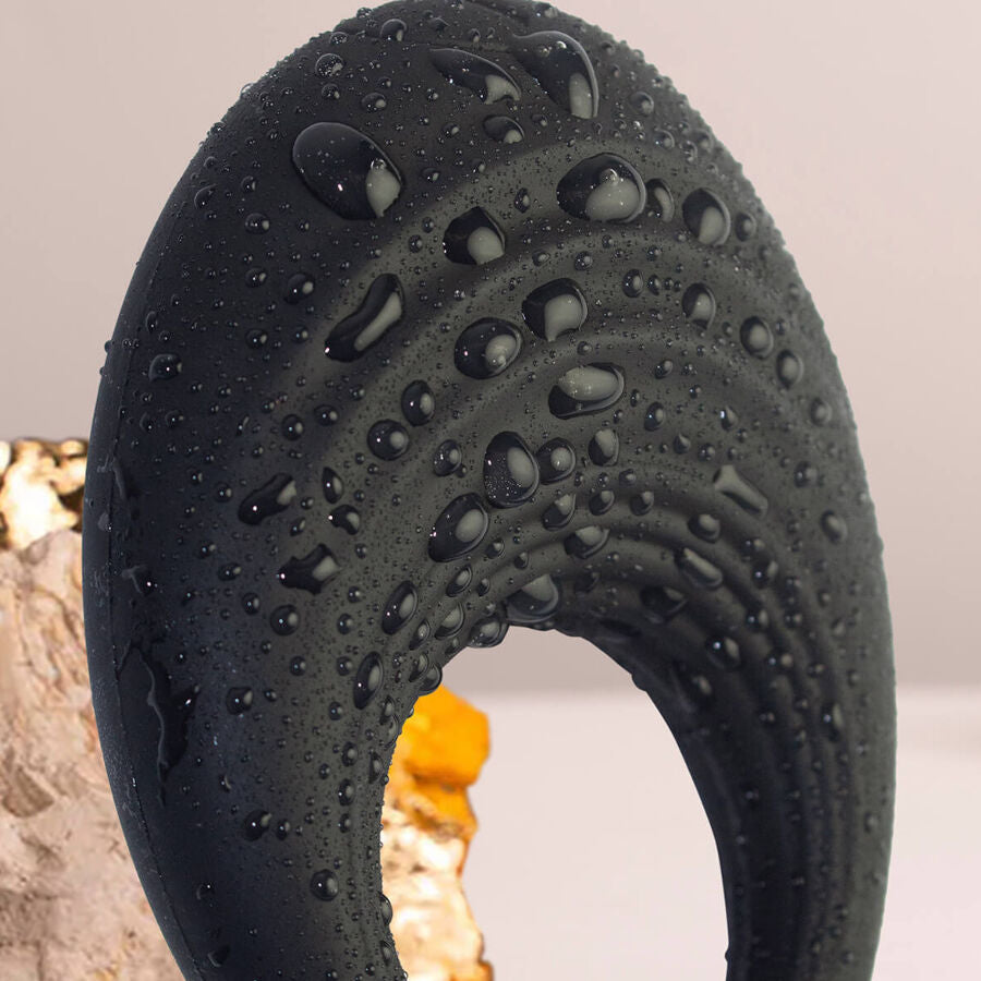 ROCKS-OFF-SPIRE BLACK VIBRATING PENIS RING