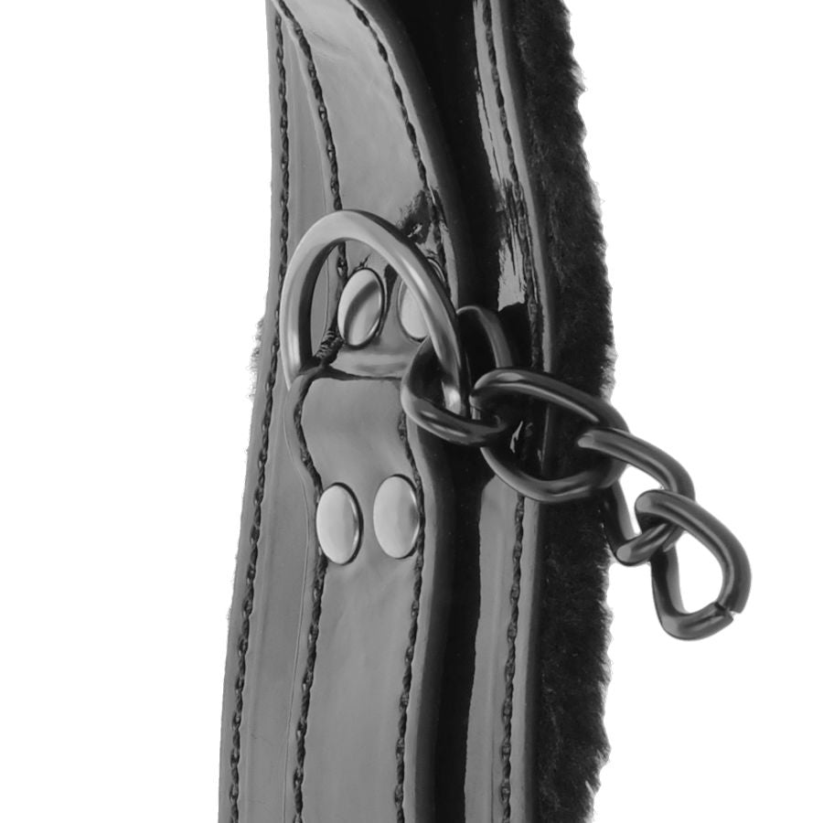 DARKNESS - ADJUSTABLE LEATHER HANDCUFFS BLACK WITH LOCK